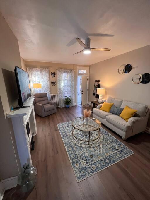 Cozy On The Hill Apartment Wilmington Ngoại thất bức ảnh