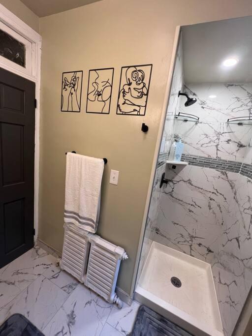 Cozy On The Hill Apartment Wilmington Ngoại thất bức ảnh